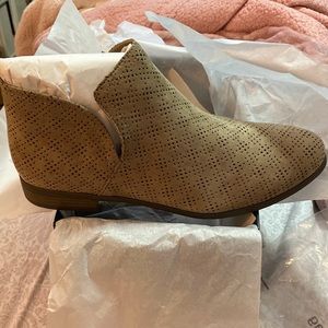 Dr Scholls Rate, Woodbrown Bootie, Size 11M, Brand New